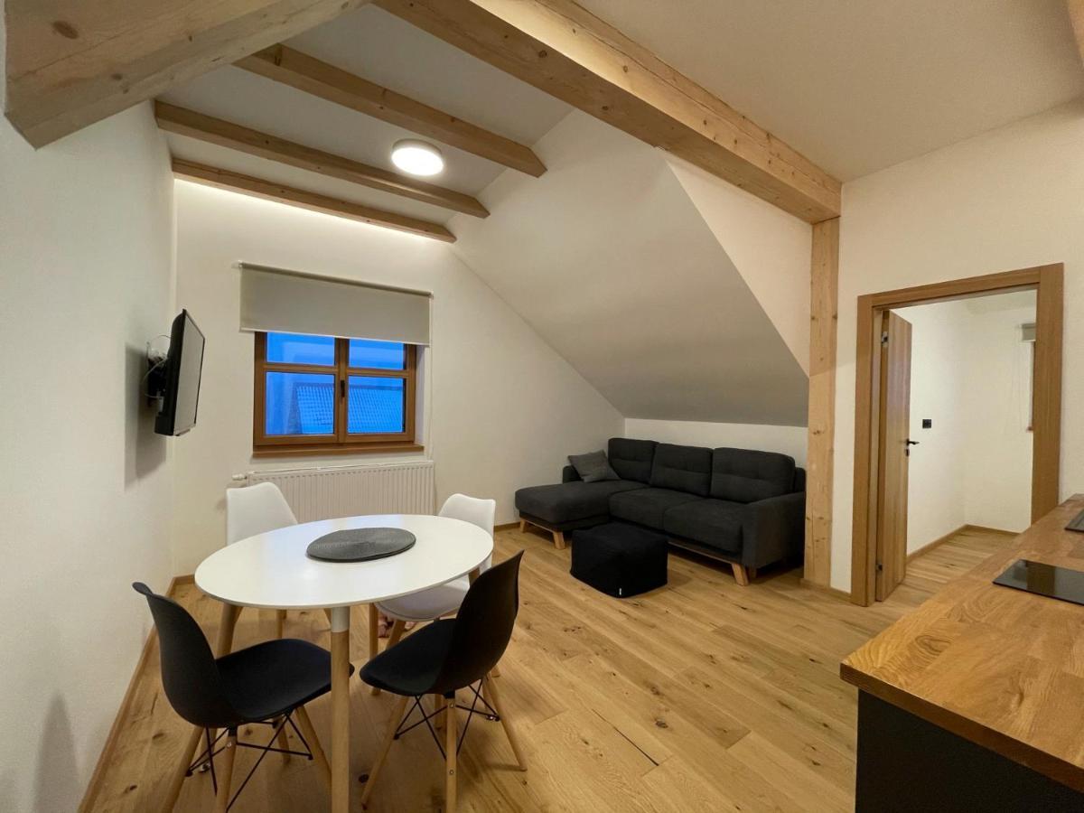Apartmany Hacienda โบจิดาร์ ภายนอก รูปภาพ