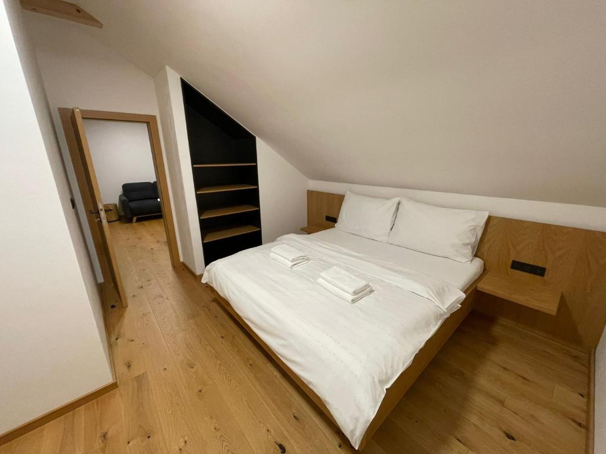 Apartmany Hacienda โบจิดาร์ ภายนอก รูปภาพ